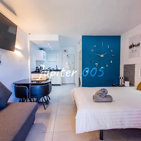 J005 - - Complex Minerva & Jupiter * Benalmádena